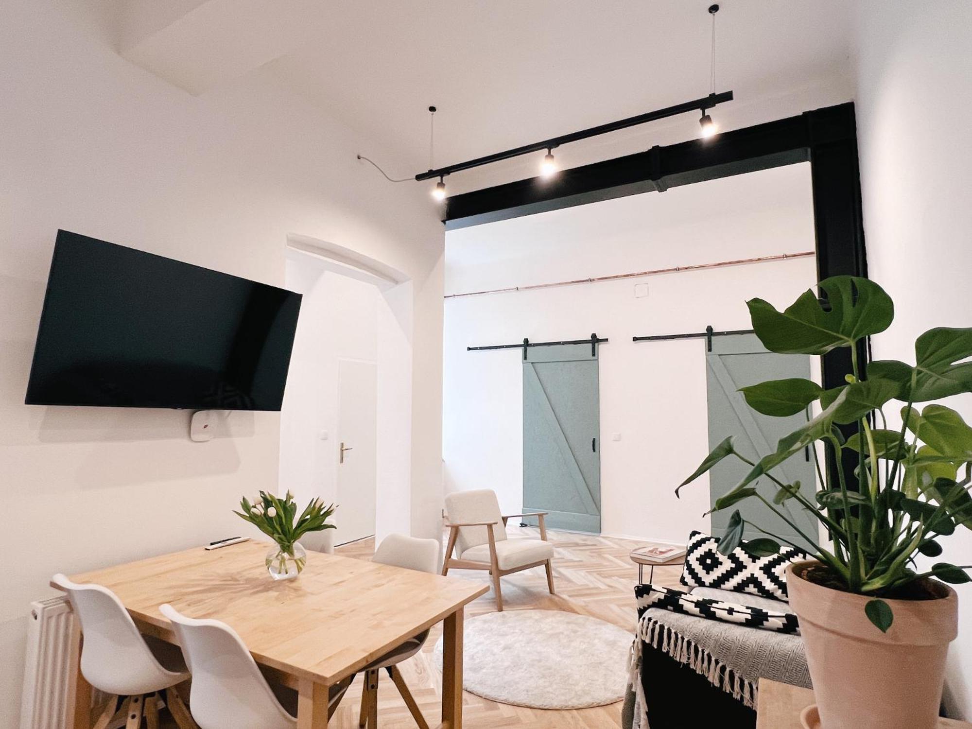 Central Loft Apartment Near Belvedere Castle ウィーン エクステリア 写真